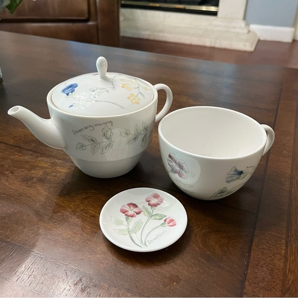 Lenox artist sketchbook stackable tea set with bag holder. - Picture 4 of 8